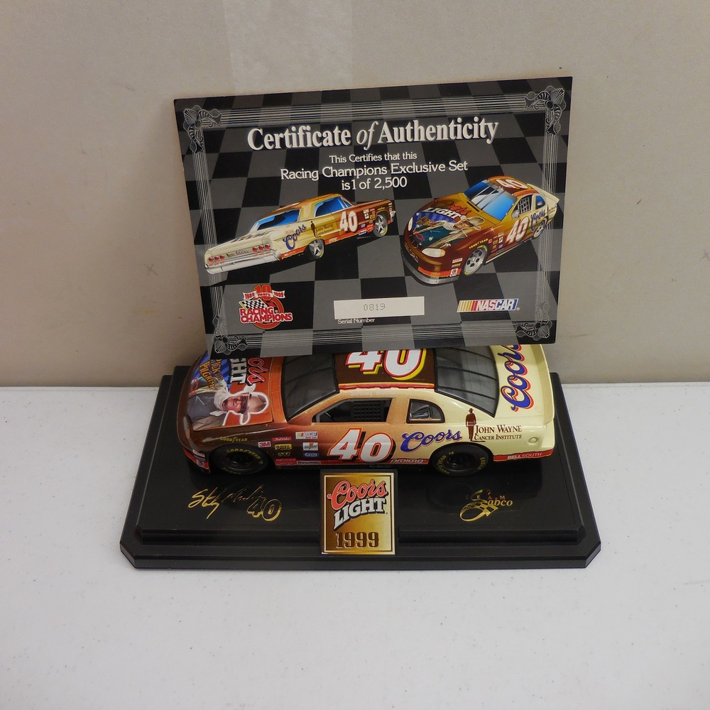 Racing Champions Sterling Marlin 40 Coors Light John Wayne 1:24 Diecast 1/2500